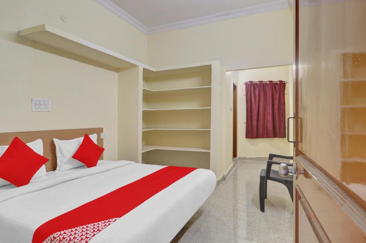 Super Hotel O Rbs Square Langer Houz Haidar Sahibguda Exteriér fotografie