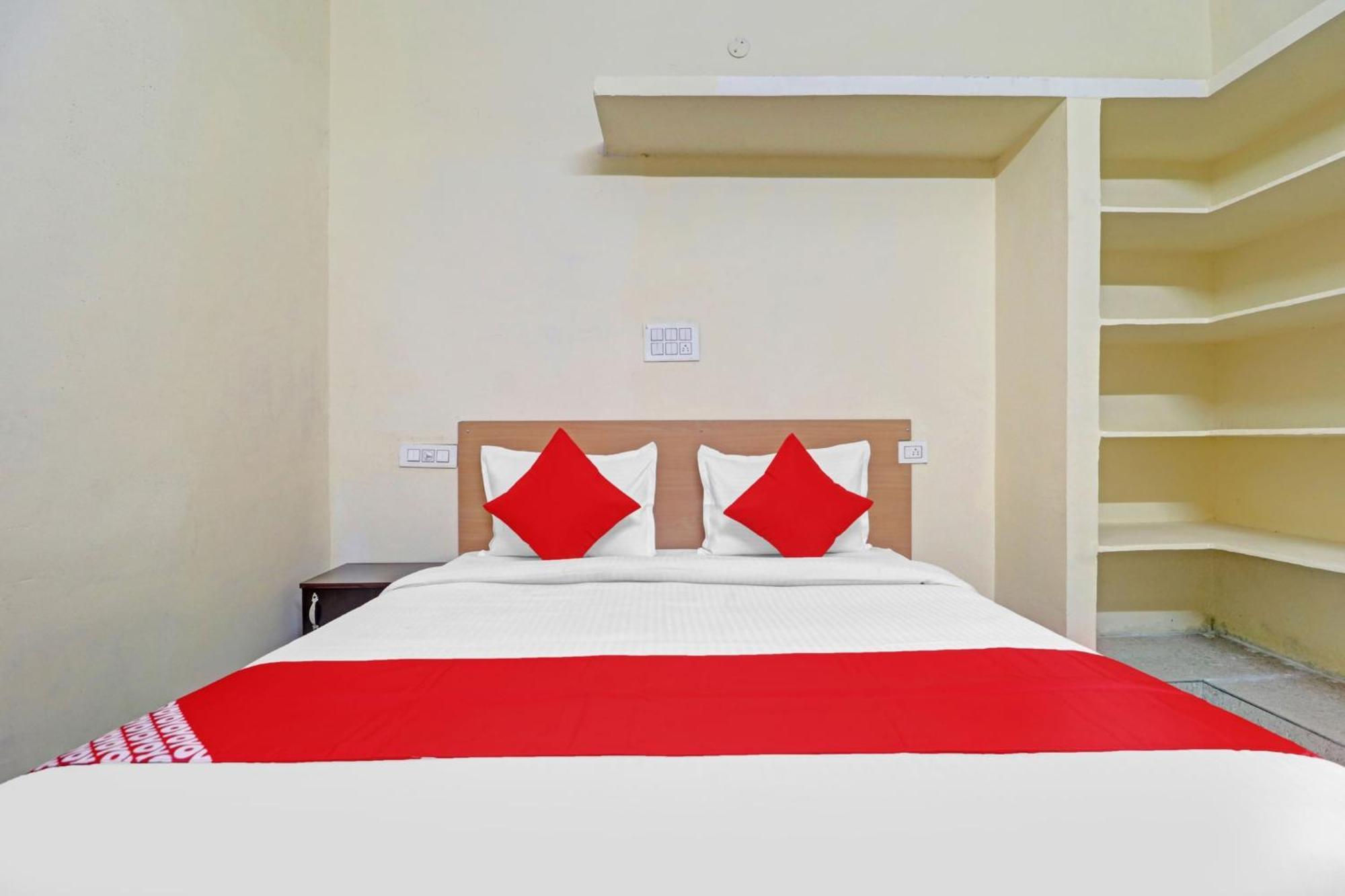 Super Hotel O Rbs Square Langer Houz Haidar Sahibguda Exteriér fotografie